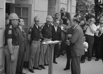 미국 교육계의 인종 차별 타파 역사의 분수령 [역사&오늘]