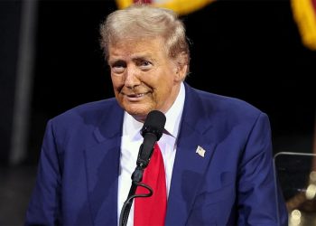 트럼프 “당선되면 초과 근무에 대한 세금을 폐지하겠다” 공약