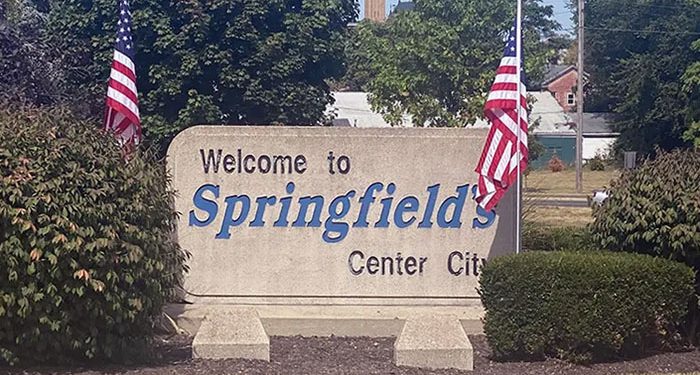 트럼프, “개·고양이 먹는다”던 오하이오 스프링필드 방문 예정