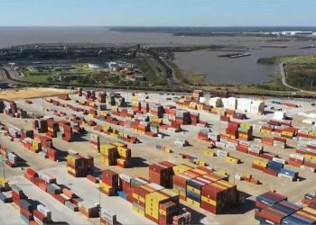 앨라배마 자동차 산업, 항구 파업 예고에 대비