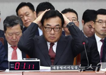 野 “탄핵 사유, 하야 건의해야” 與 “1건 잡아 권력찬탈”