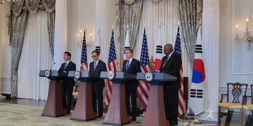 “북한군 8000명 쿠르스크서 훈련, 곧 전투 투입”…한미 “강력히 규탄”