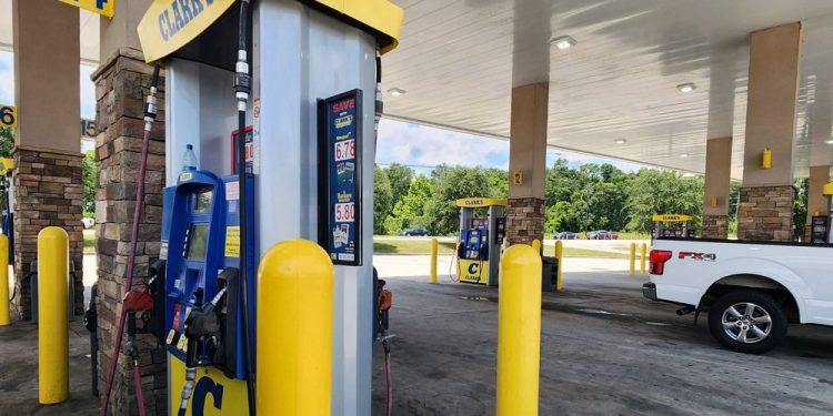 “주유소 개스값 비교하고 넣으세요”