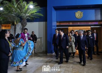 윤 대통령 “러·북 군사협력 본질은 권력 유지 위한 지도자 간 결탁”