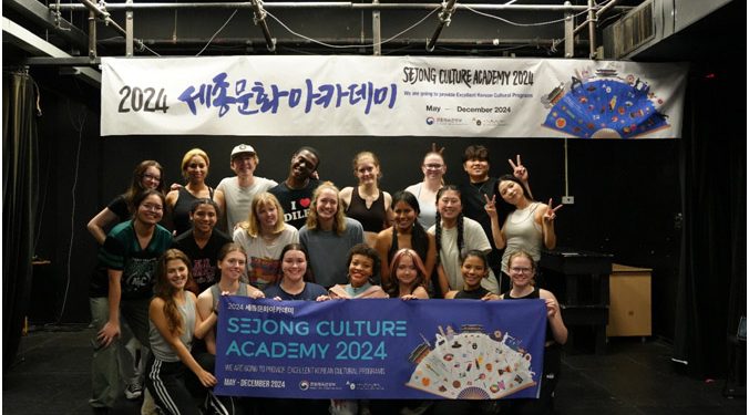 “이렇게까지 케이팝 좋아하는 줄 몰랐어요”