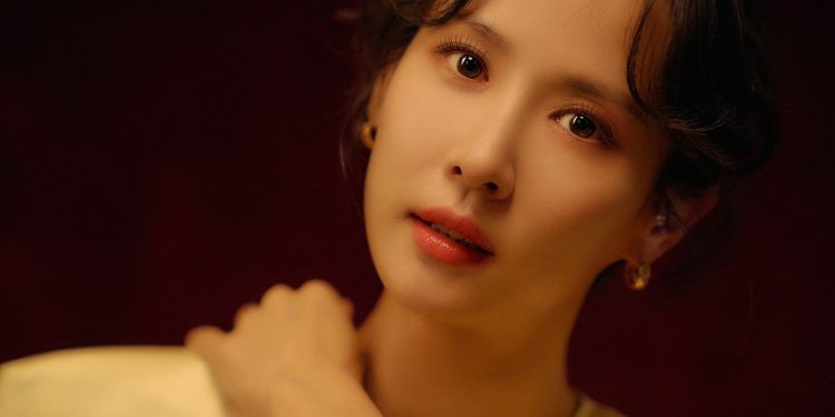 조여정 “눈앞에서 송승헌·박지현 베드신 민망했냐고? 집중했을 뿐”