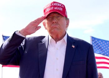 ‘초고속 지명’ 트럼프 2기 내각…”충성파·MZ·폭스 출신”