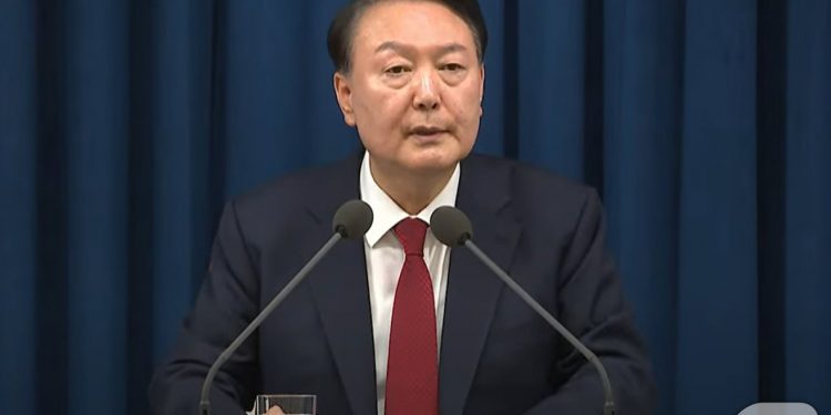 윤, 계엄 곧 해제될 것 알면서도 선포…”야당 경고 위한 것”