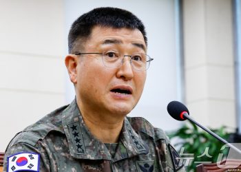 前계엄사령관 “대통령 담화로 계엄 알아…국회 목표도 몰랐다”