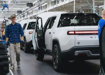 美 11월 비농업 일자리 22.7만 개 증가…예상치 웃돌아