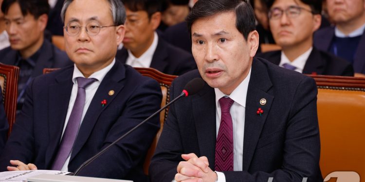 軍 “군 통수권자 여전히 대통령…부당한 계엄 지시 안 따를 것”