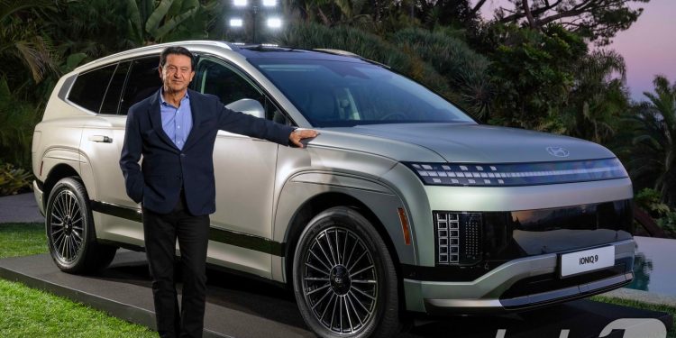 현대차는 HEV·기아는 전기차…美 친환경차 판매, 올해도 신기록