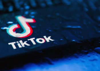 루마니아 헌재 ‘대선 무효’ 선언 이어…EU, 선거 개입 의혹 틱톡 조사