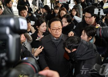 尹측 “체포의 체자도 얘기 안해…내란? 전혀 당치 않아”