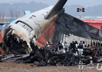 “꼴 보니 사고 나겠네”…6주 전엔 188명 태우고 공항서 2시간 엔진 수리