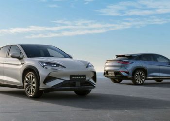 작년 1~11월 세계 전기차 판매 26% ↑…BYD, 43% 늘어 1위 확고