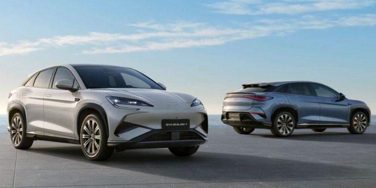 작년 1~11월 세계 전기차 판매 26% ↑…BYD, 43% 늘어 1위 확고