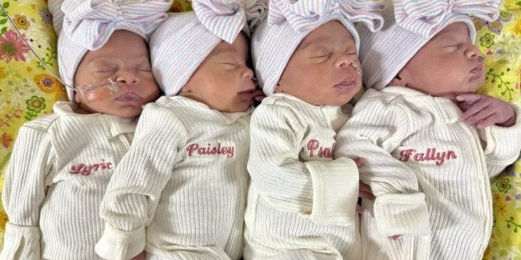 네쌍둥이 딸 낳은 美 루이지애나 부부…51만~67만 명 중 1명 꼴