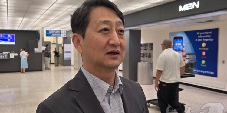 안덕근 산업장관 “한미 조선업 협력 논의…원전 협의 마무리 단계”