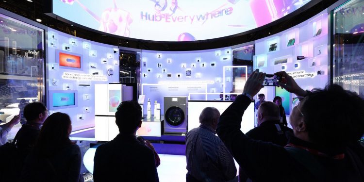 진화한 AI와 로봇의 향연·압도적 젠슨황…되돌아본 ‘CES 2025’