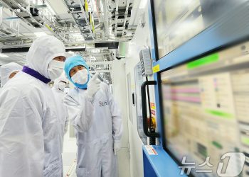 SK하이닉스 노조, 최태원에 편지…”노조 무시하면 삼성된다”