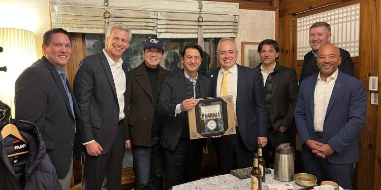 무뇨스 현대차 사장, 조지아공대 총장 회동…미래 모빌리티 협력 강화