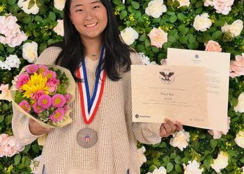 몽고메리 한인사회 빛낸 여나예 학생, 대통령 봉사상 수상