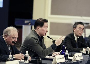 최태원 “한미일 ‘빅프로젝트’ 필요…대미투자 인센티브 있어야”