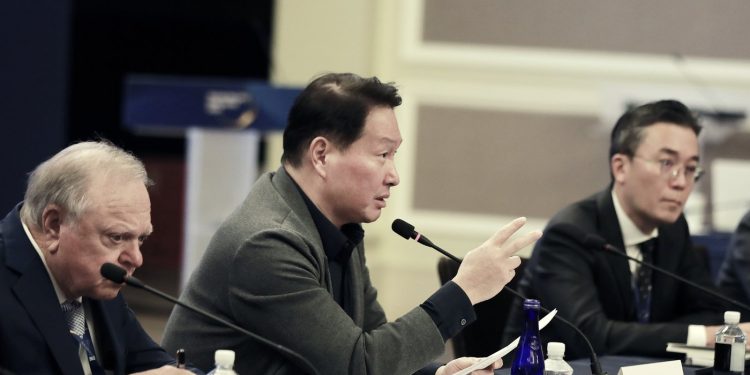 최태원 “한미일 ‘빅프로젝트’ 필요…대미투자 인센티브 있어야”