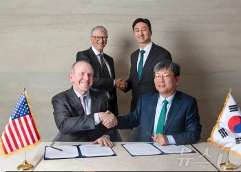 HD현대, ‘빌 게이츠’ 테라파워 손잡고 SMR 생산·상업화 가속