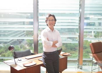 조현범 “美 테네시 공장 생산량 확대”…트럼프 시대 정면 돌파