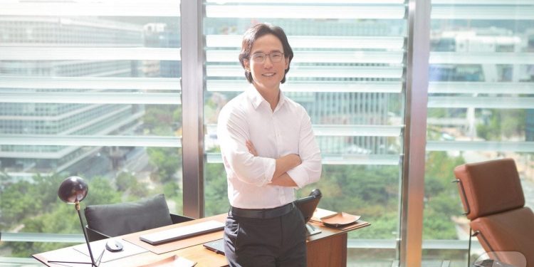 조현범 “美 테네시 공장 생산량 확대”…트럼프 시대 정면 돌파