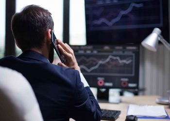 스마트폰의 ‘이 기능’ 끄고 지내면 뇌가 10년이나 젊어진다