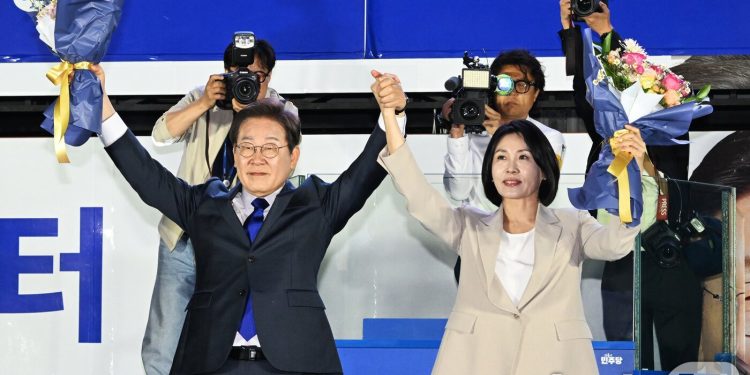 대통령 이재명, 임기 5년 시작… 3년 만에 정권교체