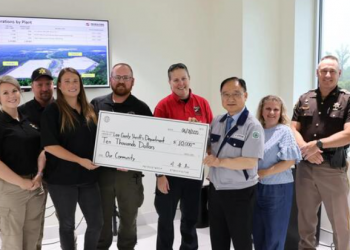 리 카운티 보안관실, 신화오토USA로부터 훈련 프로그램 후원금 1만 달러 기부 받아