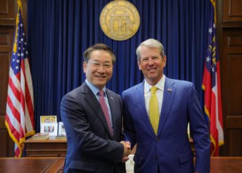 유정복 인천시장, 현대차 전기차 공장 방문