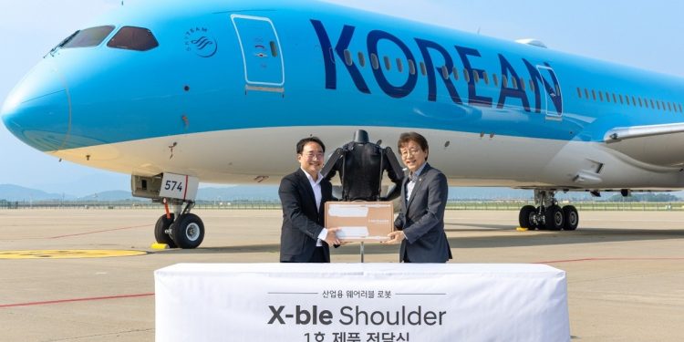 현대차·기아, 대한항공에 착용로봇 ‘엑스블 숄더’ 1호기 전달