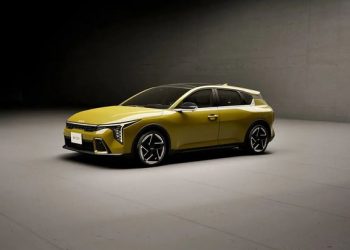 기아, 멕시코서 K4 해치백 생산 시작