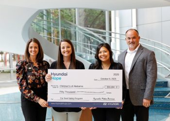 현대자동차, 앨라배마 아동병원과 함께 아동 안전카시트 점검 행사