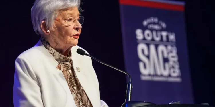 아이비 주지사 “남부 자동차 산업, 혁신과 성장의 중심”