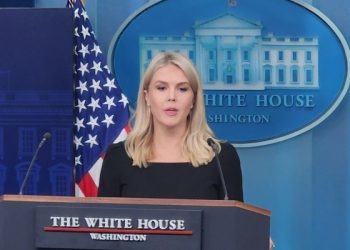 백악관 “우크라·러시아 모두 수용 가능한 종전안 논의 진행 중”