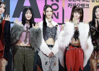 뉴진스, 전속계약 갈등 1년 만에 어도어 복귀… “법원 판결 존중, 다시 음악으로 돌아간다”