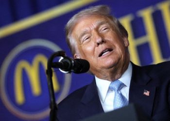 트럼프 “내가 아니었으면 미국은 파산”…맥도날드 점주 행사에서 고물가 비판 여론 반박