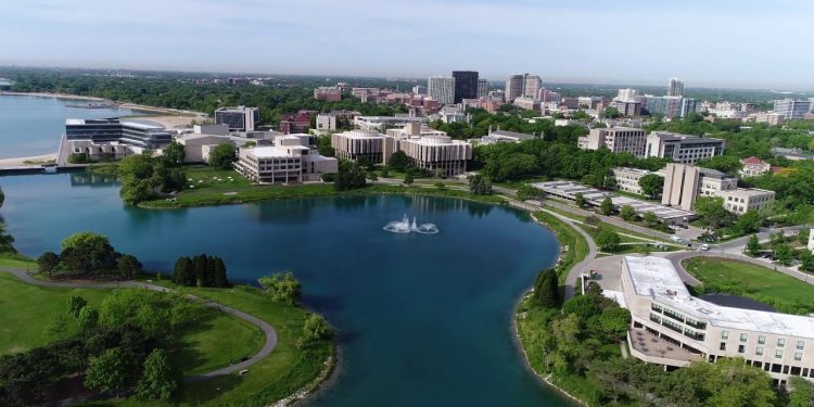 미 노스웨스턴대도 트럼프 문화전쟁에 백기…1100억 내고 합의