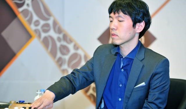 이창호, 통산 1969승…스승 조훈현 넘고 국내 최다승 신기록 달성