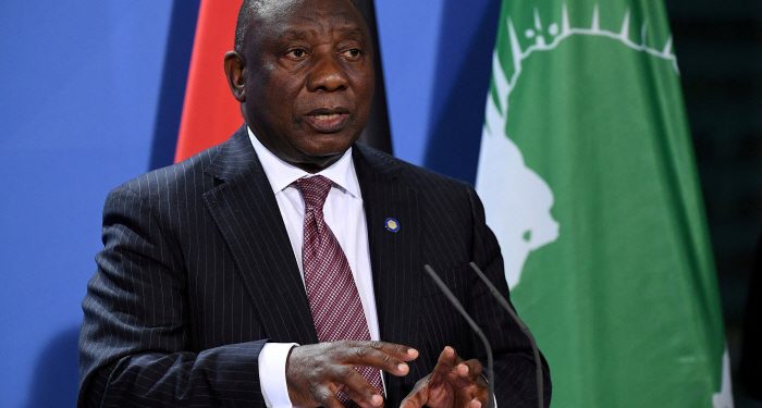 트럼프 “내년 G20에 남아공 초청 안 한다” 위협…남아공 대통령 “우리는 창립회원국, 참석은 당연”