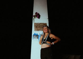 임신 22주에 사막 480km 완주