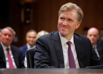 美 국방차관 “한국, 트럼프가 제시한 국방비 새 기준 충족한 가장 최근 사례”