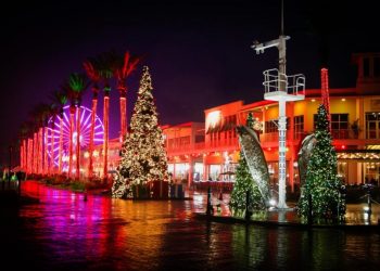 중부 앨라배마 곳곳에서 크리스마스 트리 점등·퍼레이드 잇따라