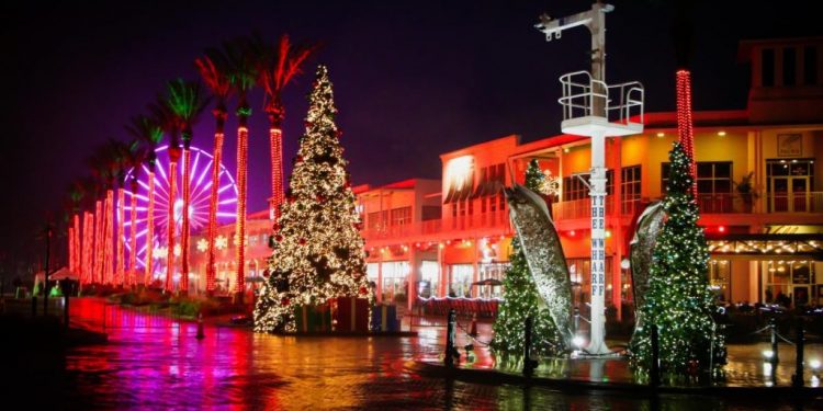 중부 앨라배마 곳곳에서 크리스마스 트리 점등·퍼레이드 잇따라